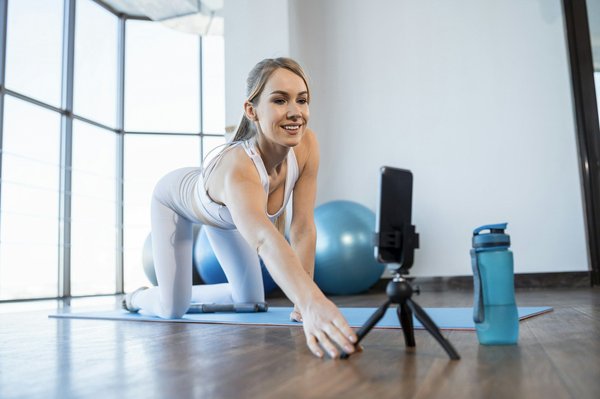 Comment une entreprise de services de sécurité domiciliaire peut-elle utiliser les vidéos explicatives pour démontrer l'efficacité de ses produits ?